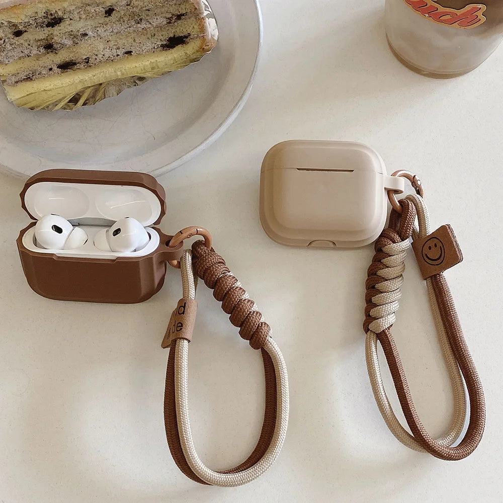 Sweet Protection: Caramel Silicone Earphone Case for AirPods 2/3/4/Pro with Stylish Bracelet