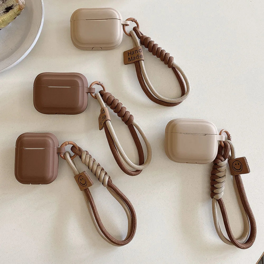 Sweet Protection: Caramel Silicone Earphone Case for AirPods 2/3/4/Pro with Stylish Bracelet